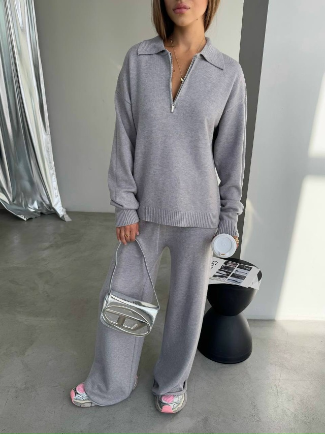 Костюм 23083396