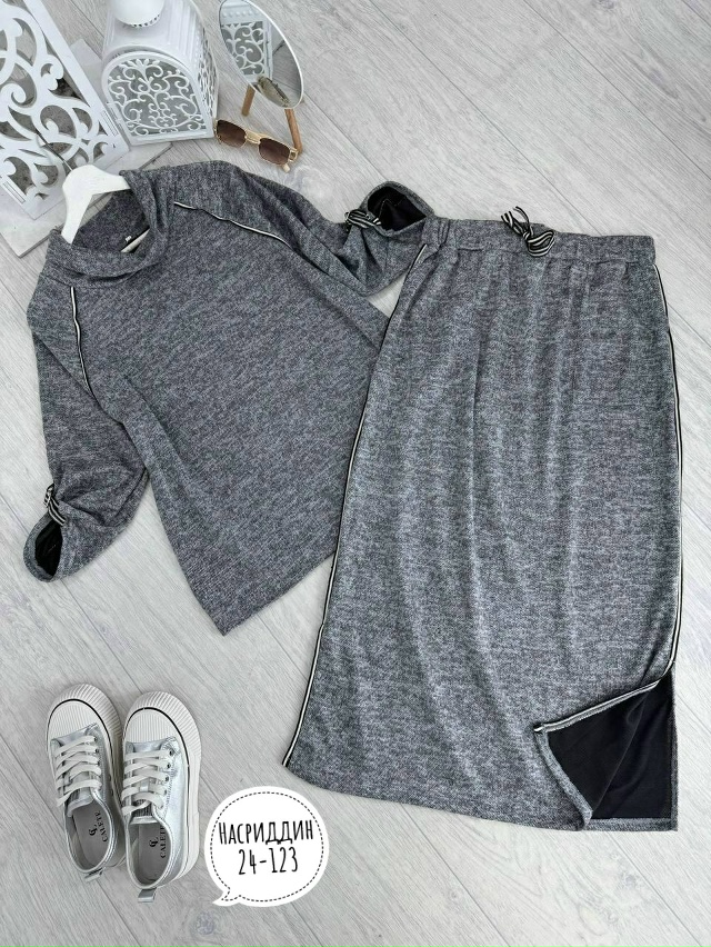 Костюм 23082838