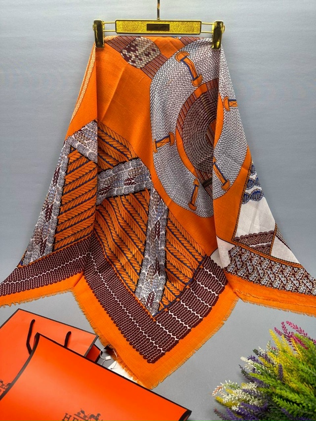 Платок 23086770