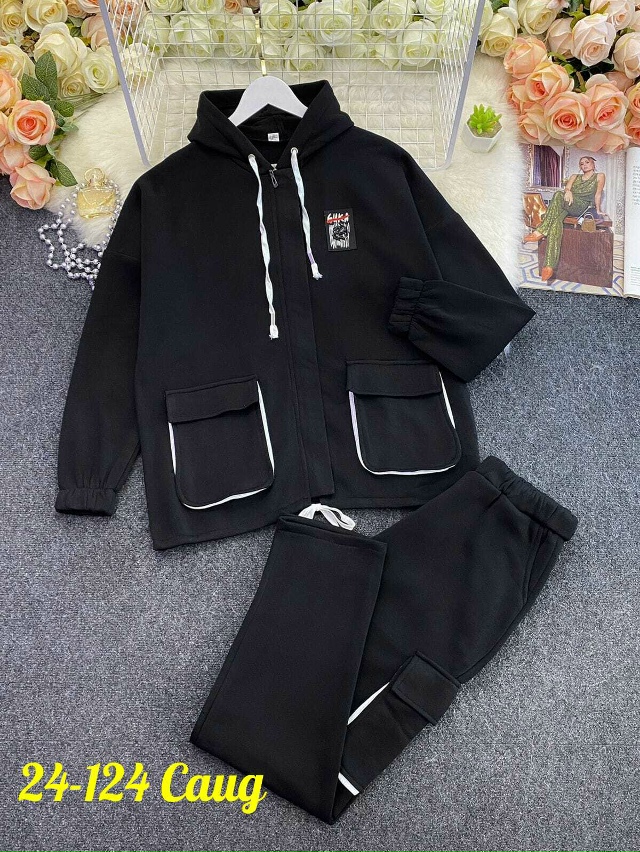 Спортивный костюм 23086925