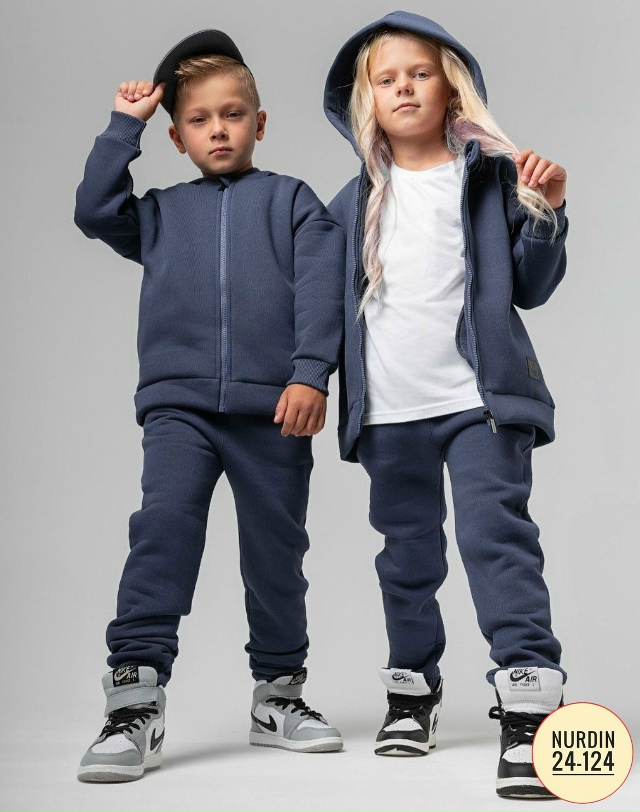 Спортивный костюм 23088092