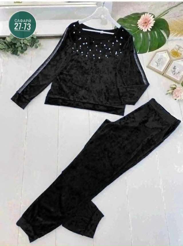 Спортивный костюм 23088169