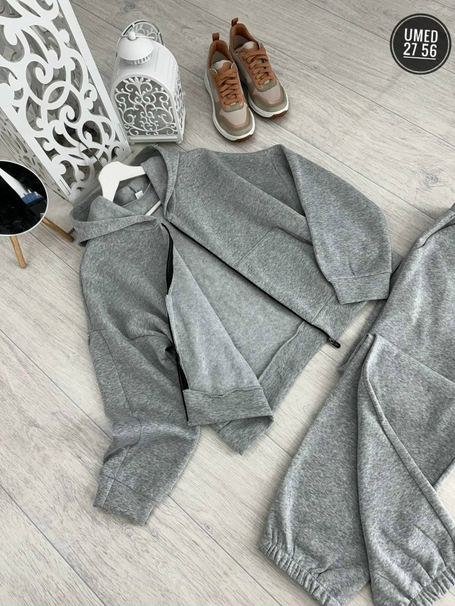 Спортивный костюм 23087066