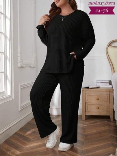 Спортивный костюм 23088541