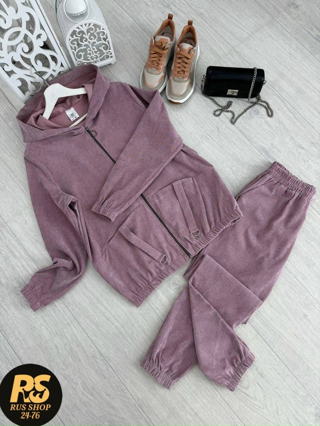 Спортивный костюм 23088491