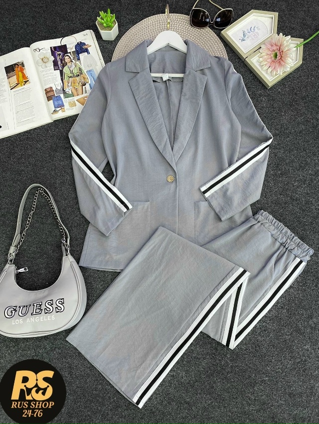 Спортивный костюм 23088659