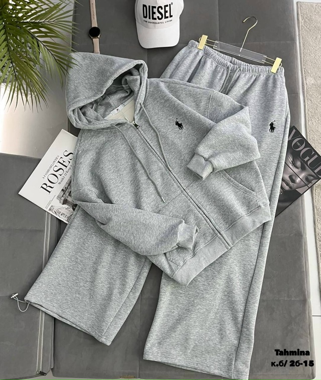 Спортивный костюм 23089355