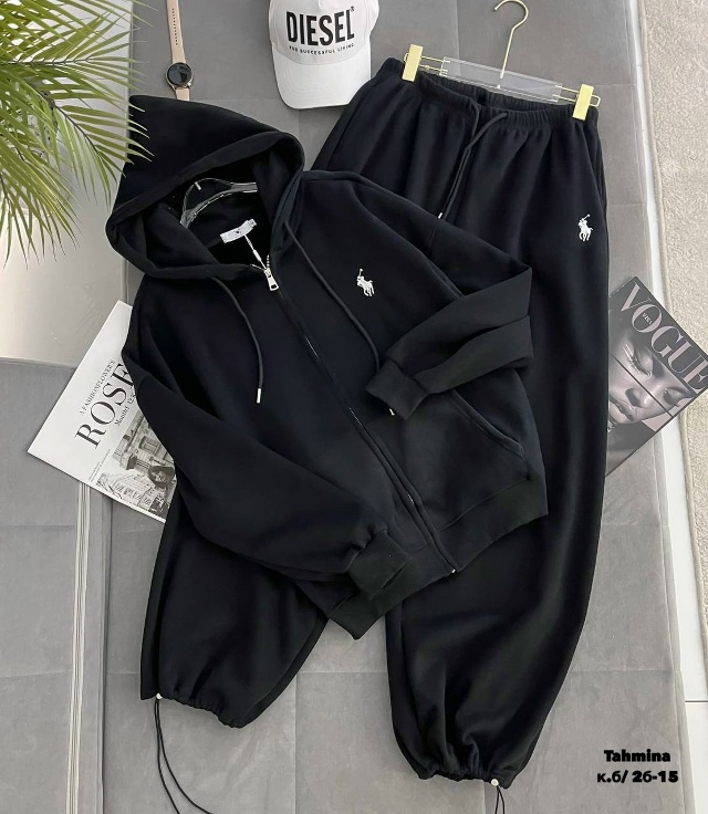 Спортивный костюм 23089355