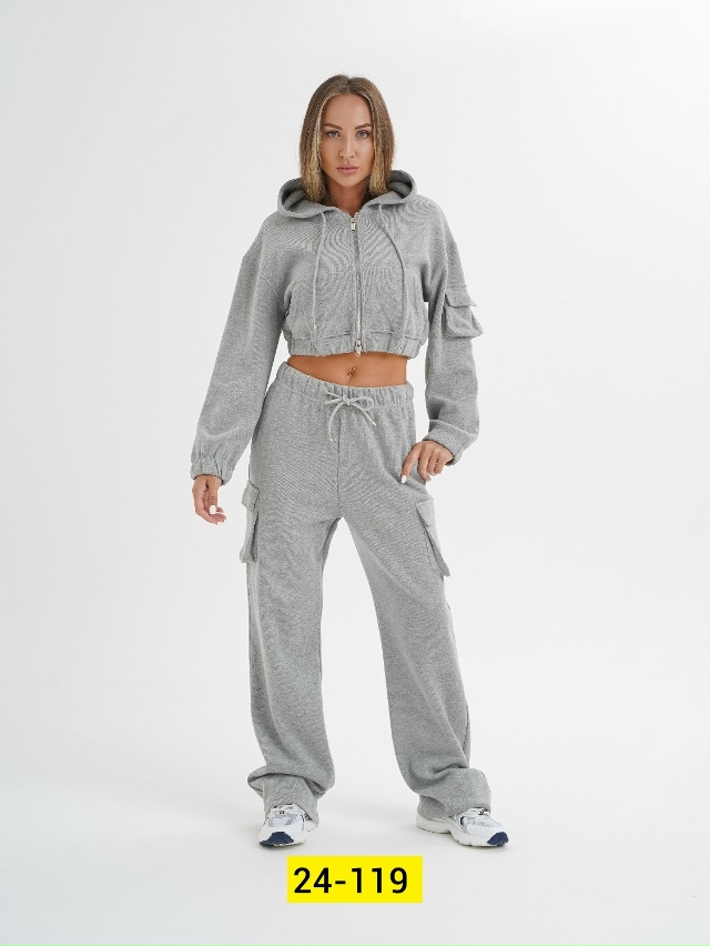 Спортивный костюм 23094725