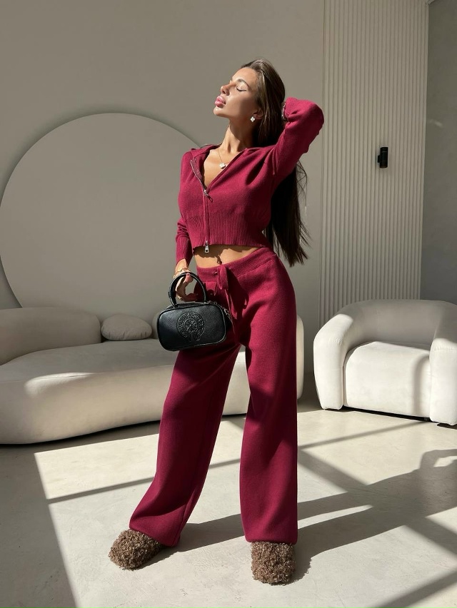 Спортивный костюм 23096026