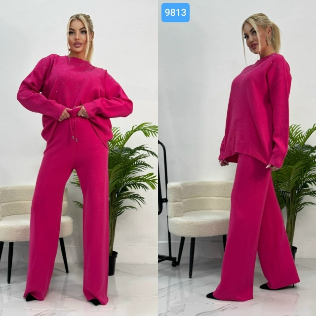 Костюм 23096232