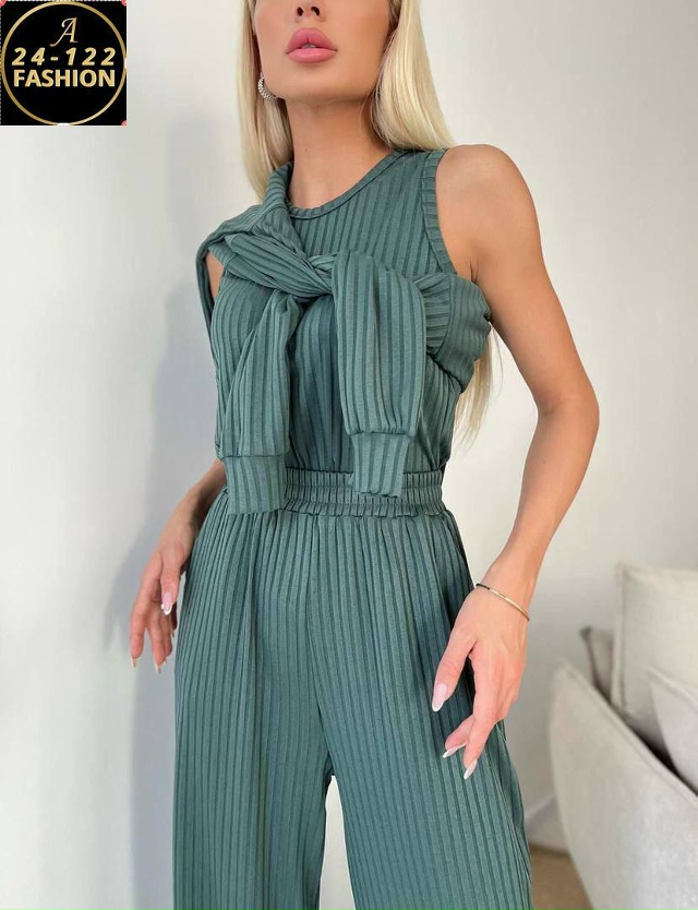 Костюм 23100142