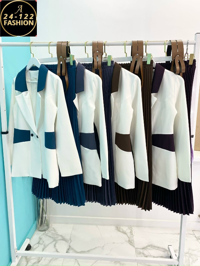 Костюм 23100950