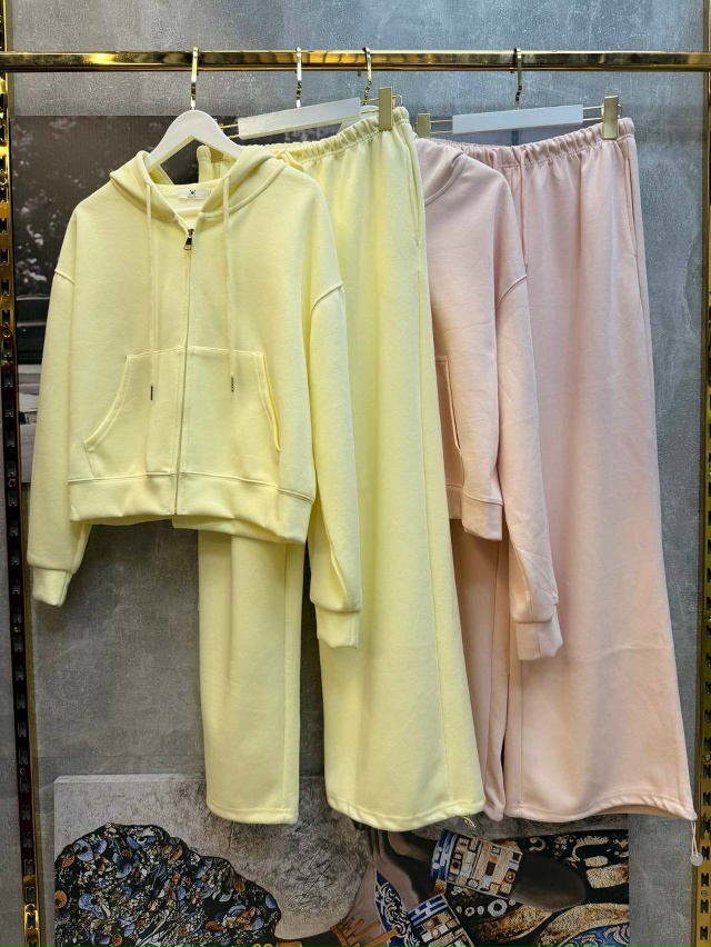 Спортивный костюм 23101192