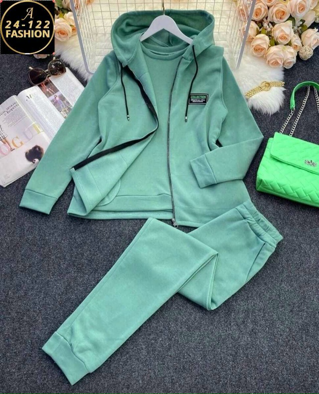 Спортивный костюм 23101485