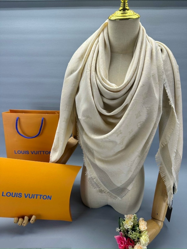 Платок 23102346