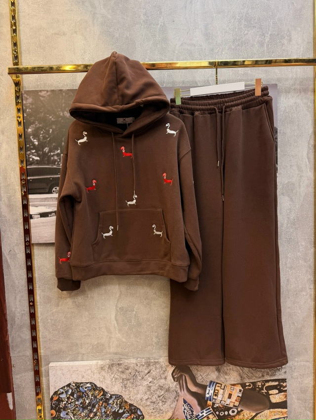 Костюм 23103593