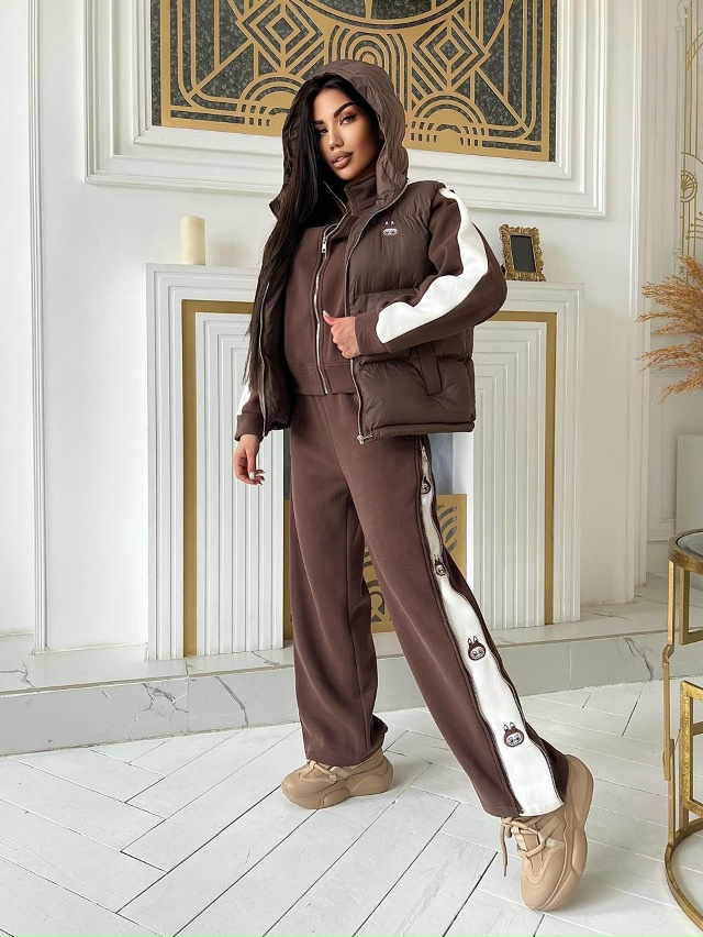 Спортивный костюм 23105453