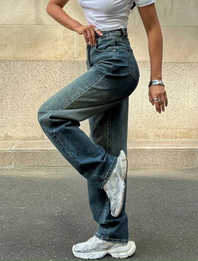 Джинсы 23110545