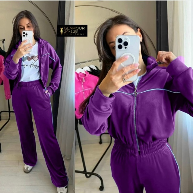 Спортивный костюм 23110296