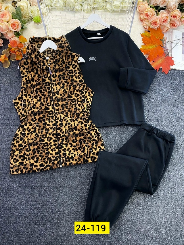 Костюм 23110107