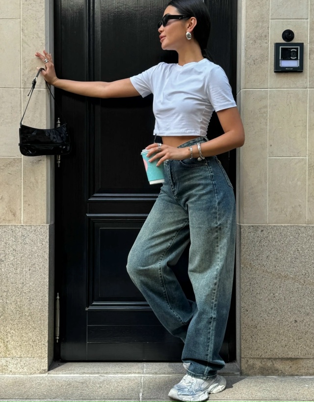 Джинсы 23110545