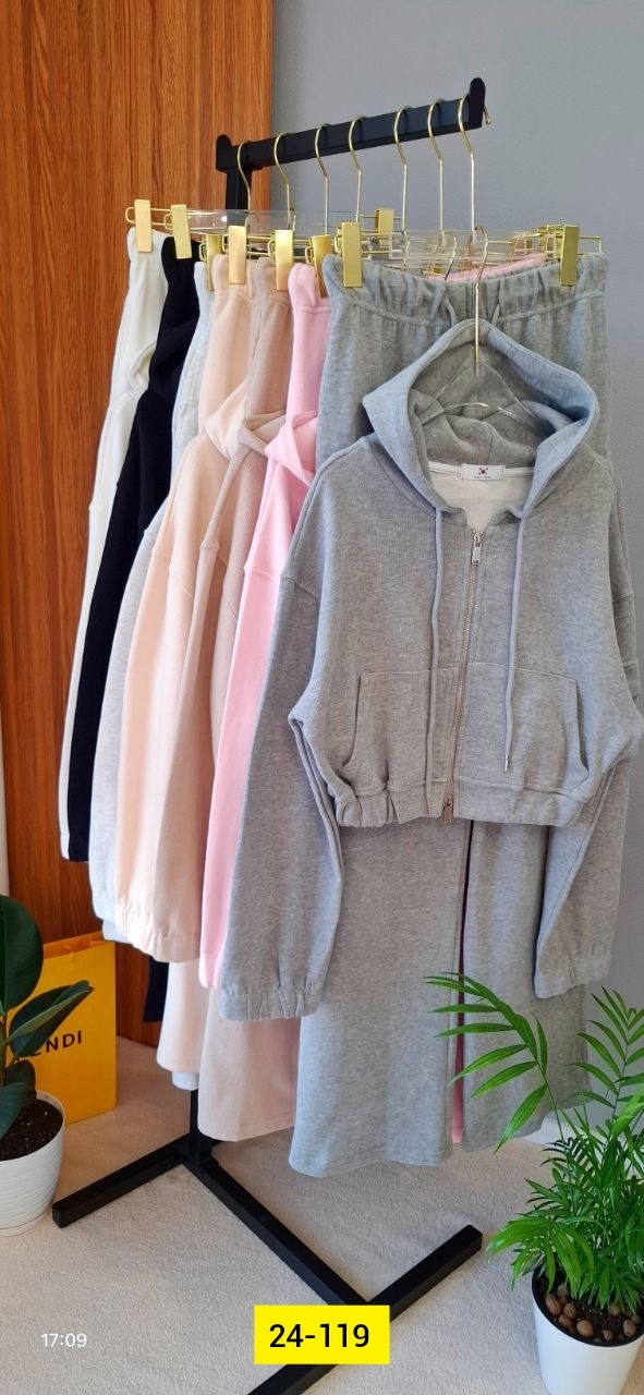 Костюм 23112333