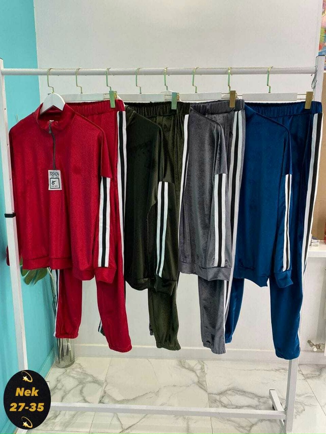 Спортивный костюм 23119210