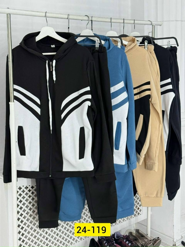 Спортивный костюм 23119141