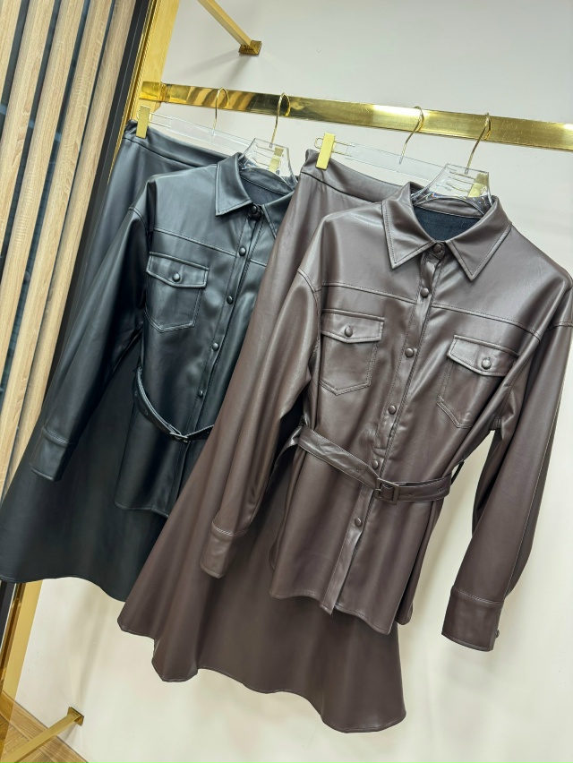 Костюм 23121028