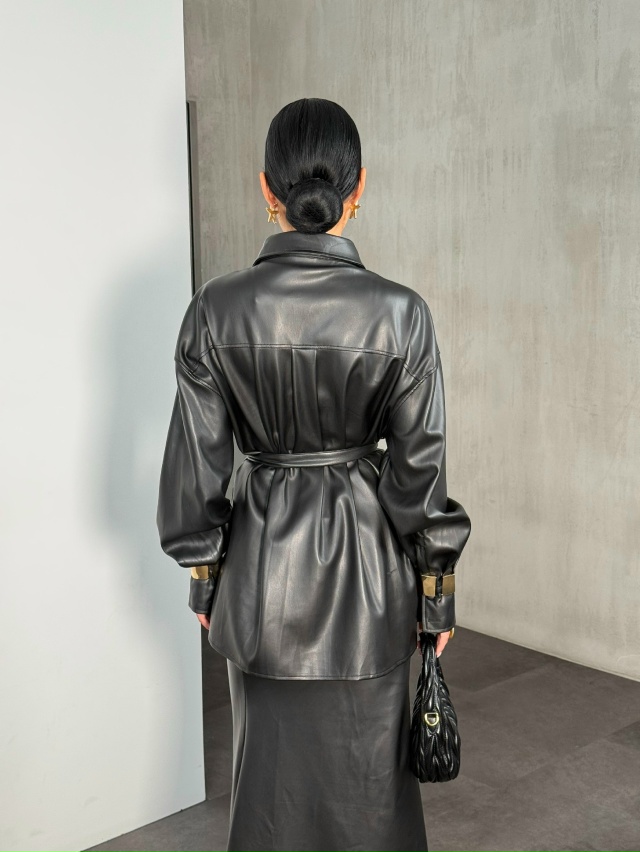 Костюм 23121028