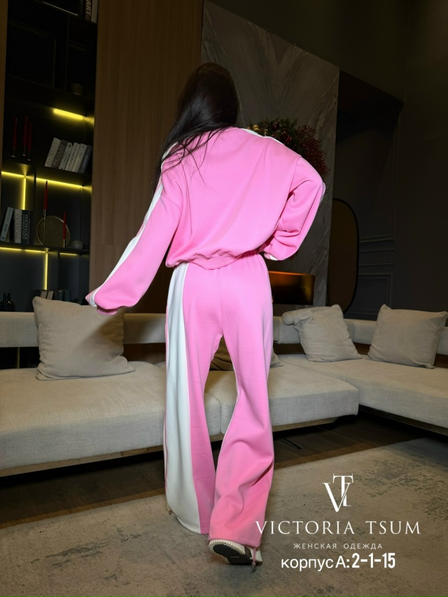 Спортивный костюм 23122371