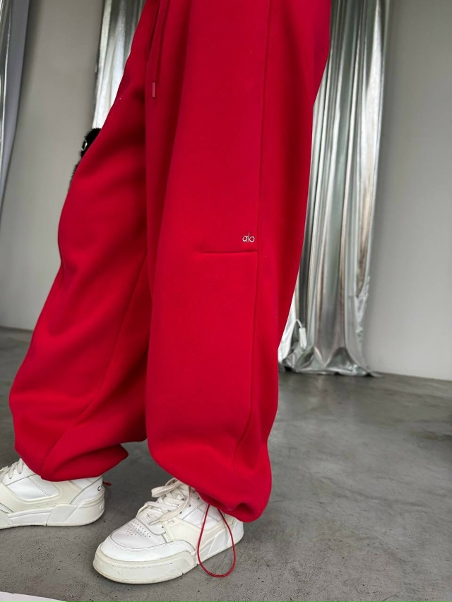 Спортивный костюм 23122925