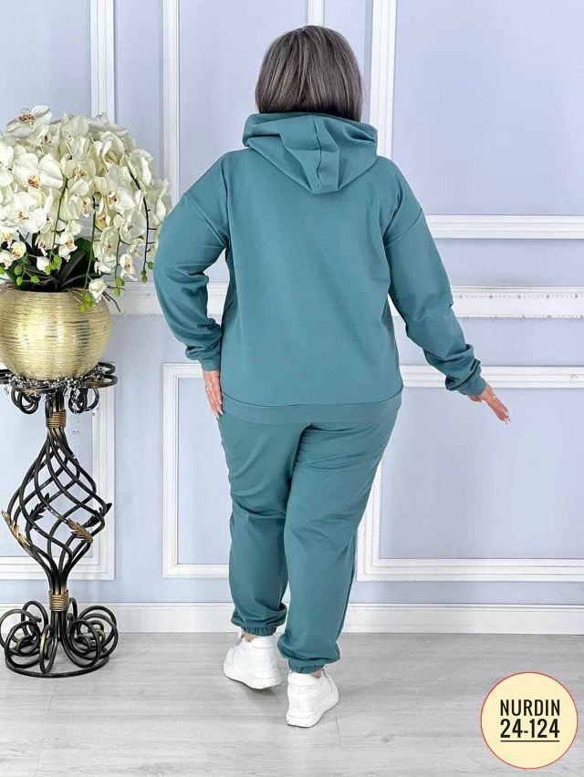 Спортивный костюм 23124668