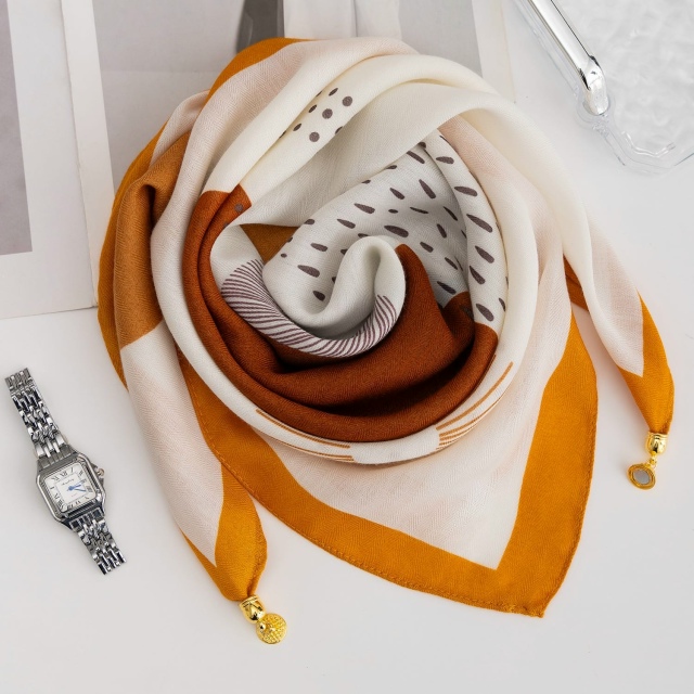 Платок 23126825