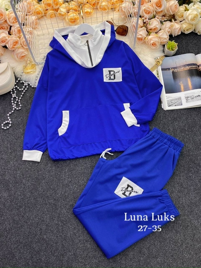 Спортивный костюм 23127792