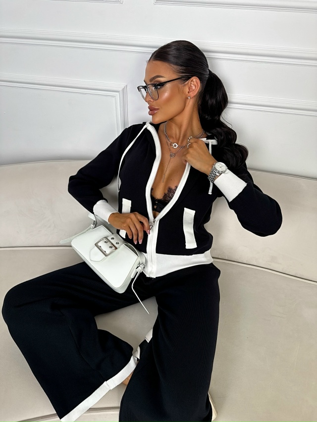 Спортивный костюм 23130334