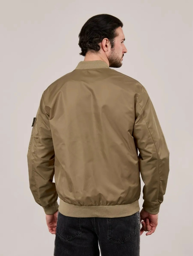 Ветровка 23131529