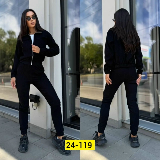 Спортивный костюм 23131952