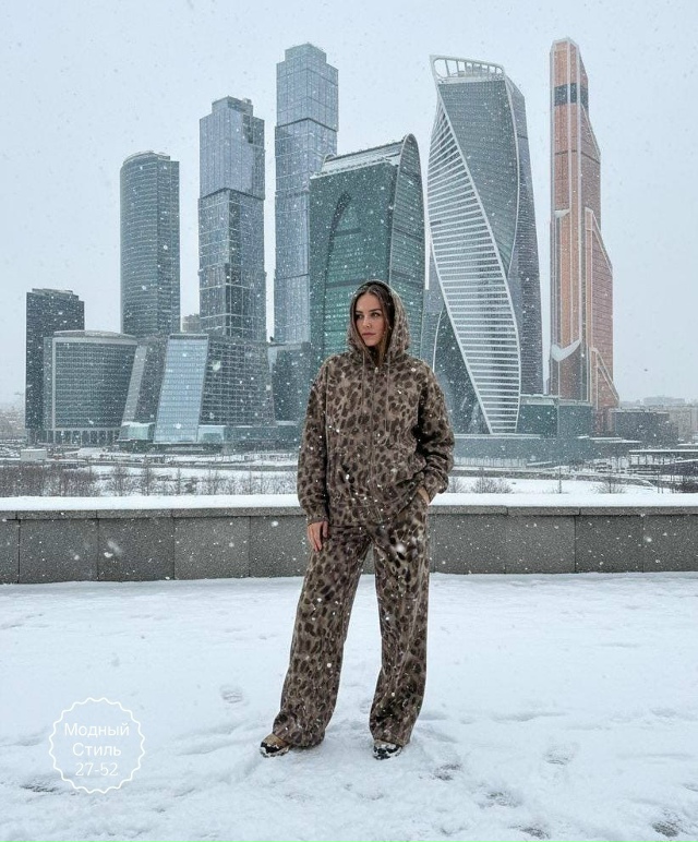 Спортивный костюм 23134737