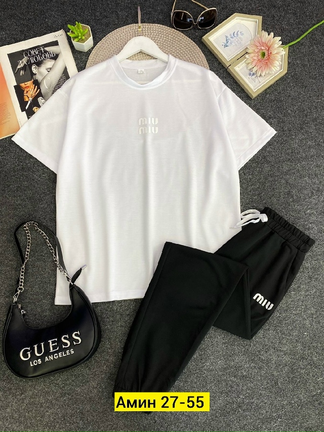 Спортивный костюм 23136503