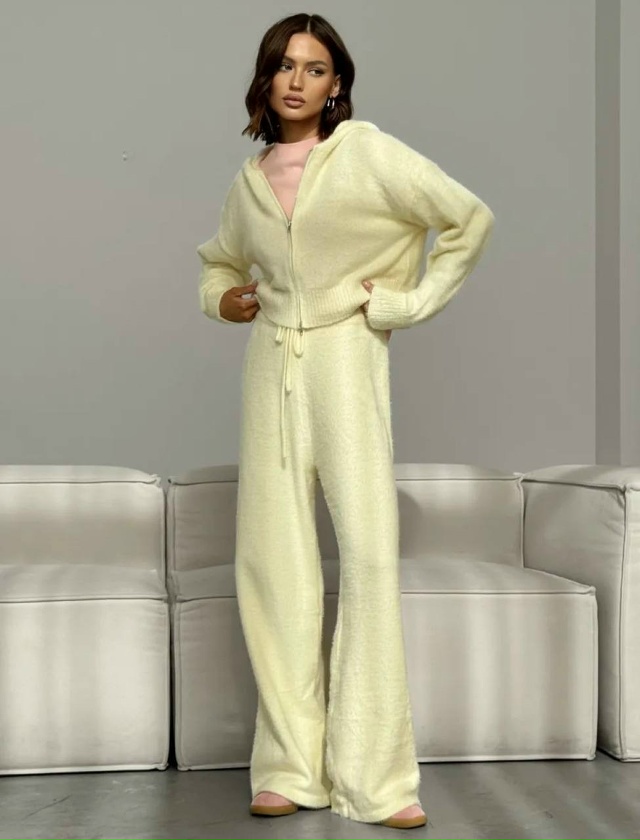 Костюм 23136794