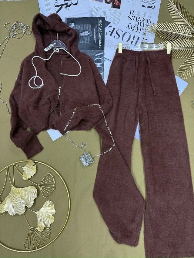 Костюм 23136794