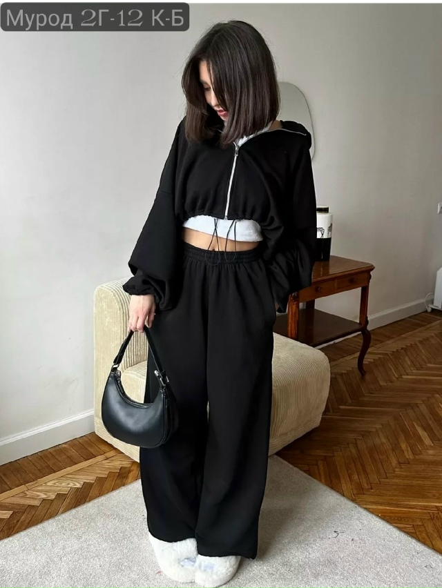 Спортивный костюм 23135922