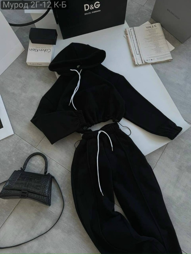 Спортивный костюм 23137885