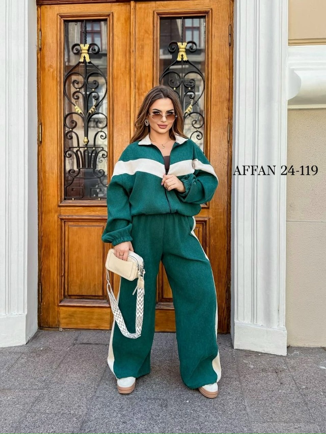 Спортивный костюм 23139816