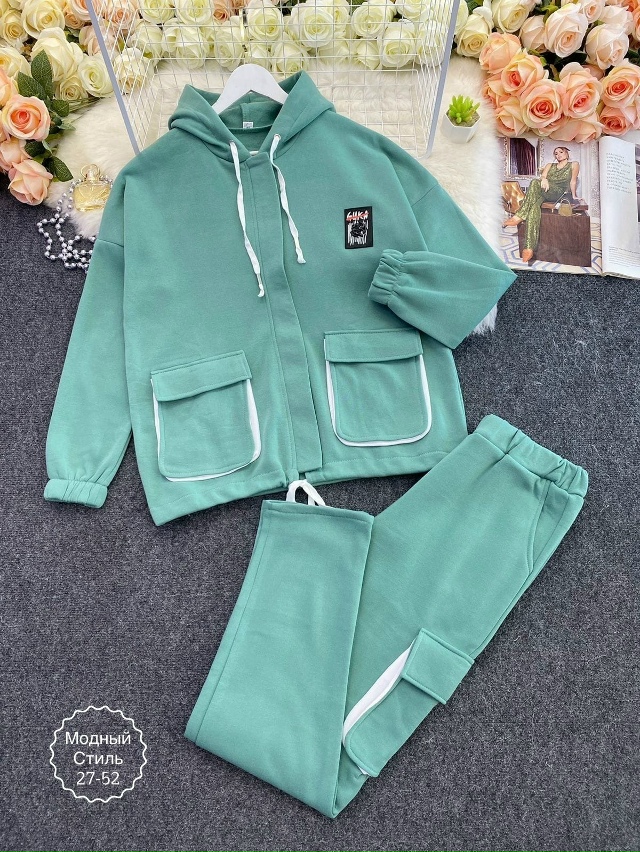 Спортивный костюм 23139521