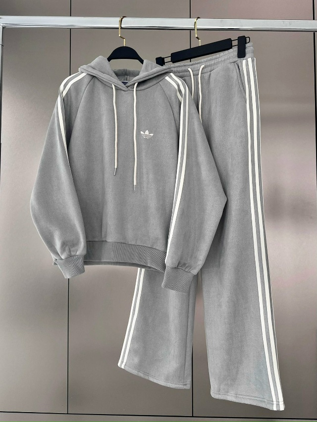 Костюм 23140959