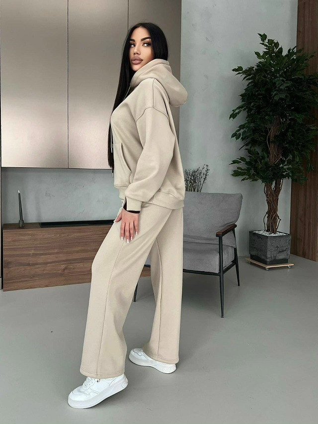 Спортивный костюм 23141674