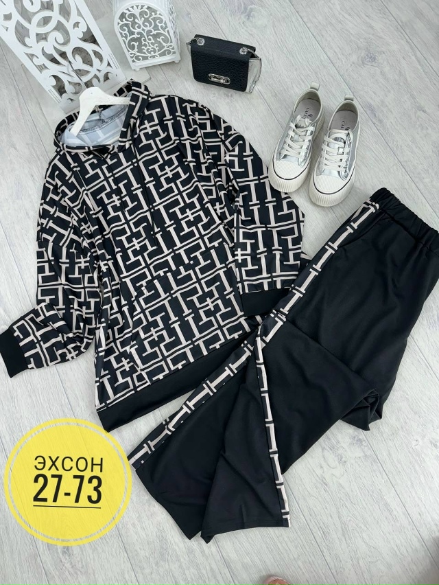 Спортивный костюм 23141702